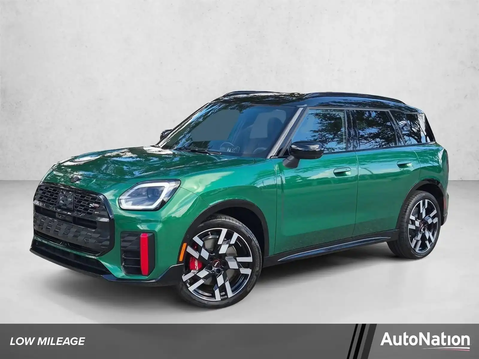 2025 MINI Countryman JCW ALL4's photo
