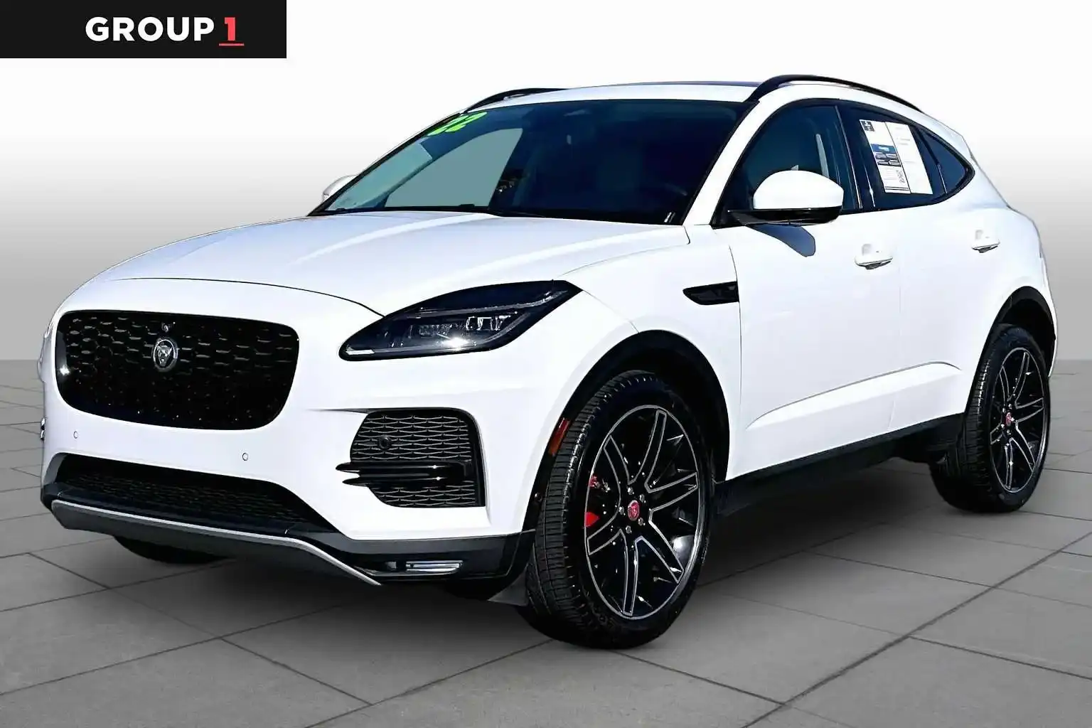2022 Jaguar E-PACE P250 SE's photo
