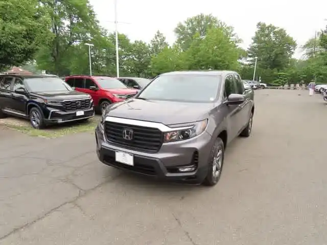 2023 Honda Ridgeline RTL AWD's photo