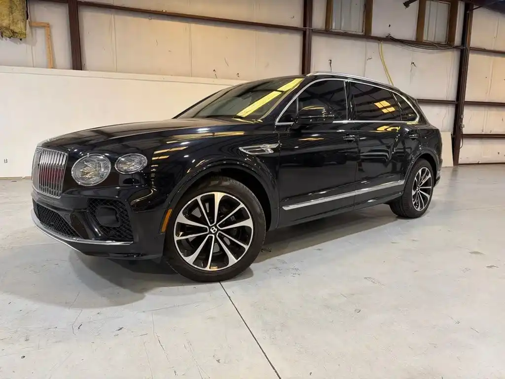 2023 Bentley Bentayga EWB Azure's photo