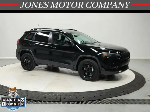 2023 Jeep Cherokee Altitude Lux 4X4's photo