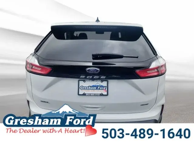 2024 Ford Edge SEL AWD photo 5
