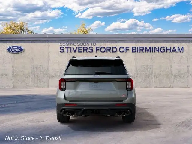 2027 Ford Explorer ST 4WD photo 5
