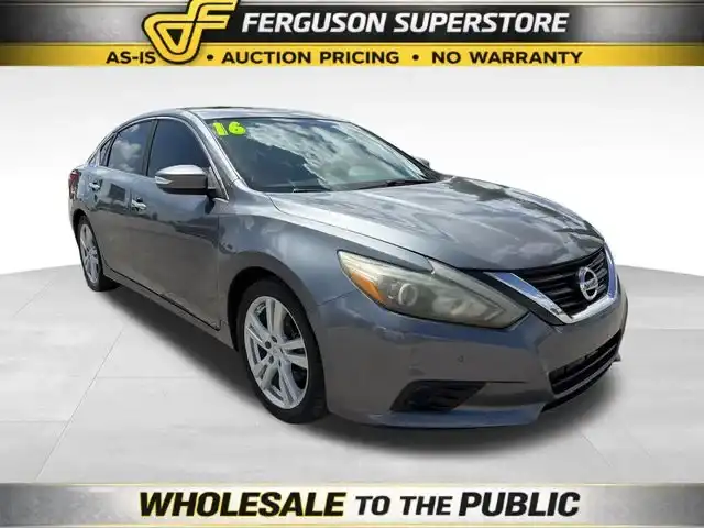2016 Nissan Altima 3.5 SL's photo