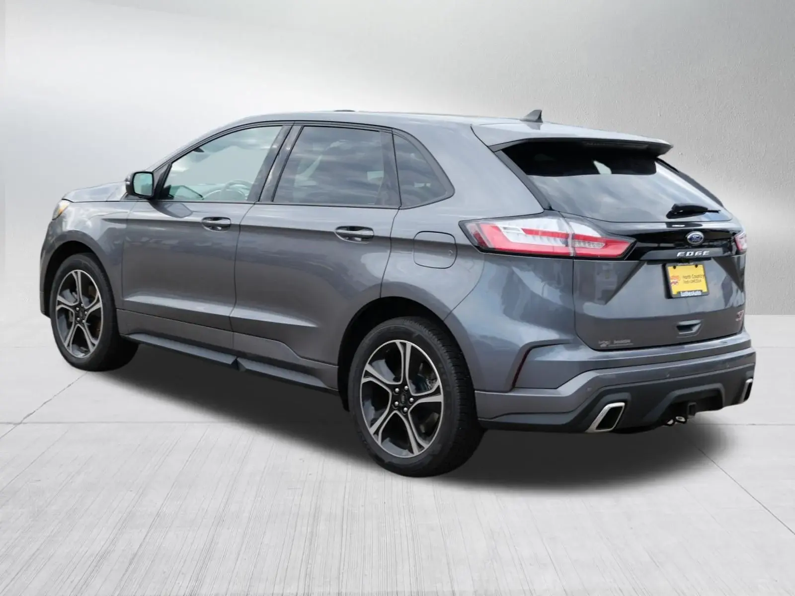 2021 Ford Edge ST AWD photo 5