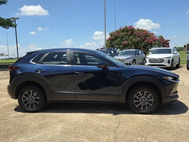 2024 Mazda CX-30 2.5 S AWD photo 3