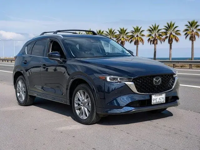 2025 Mazda CX-5 Premium Plus AWD Auto Package S photo 5
