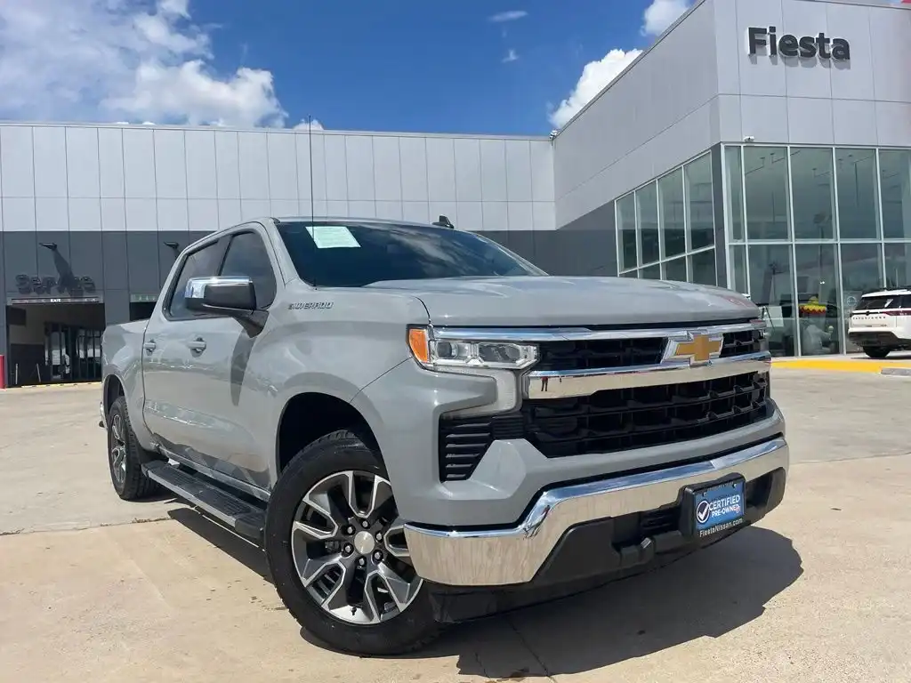 2024 Chevrolet Silverado 1500 LT Crew Cab Short Box's photo