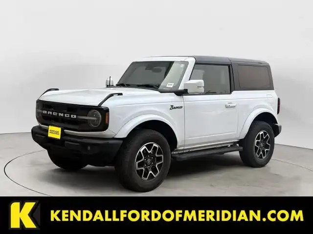 2023 Ford Bronco Outer Banks 4x4's photo