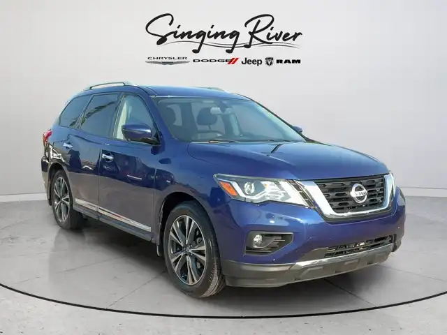 2019 Nissan Pathfinder Platinum 2WD's photo