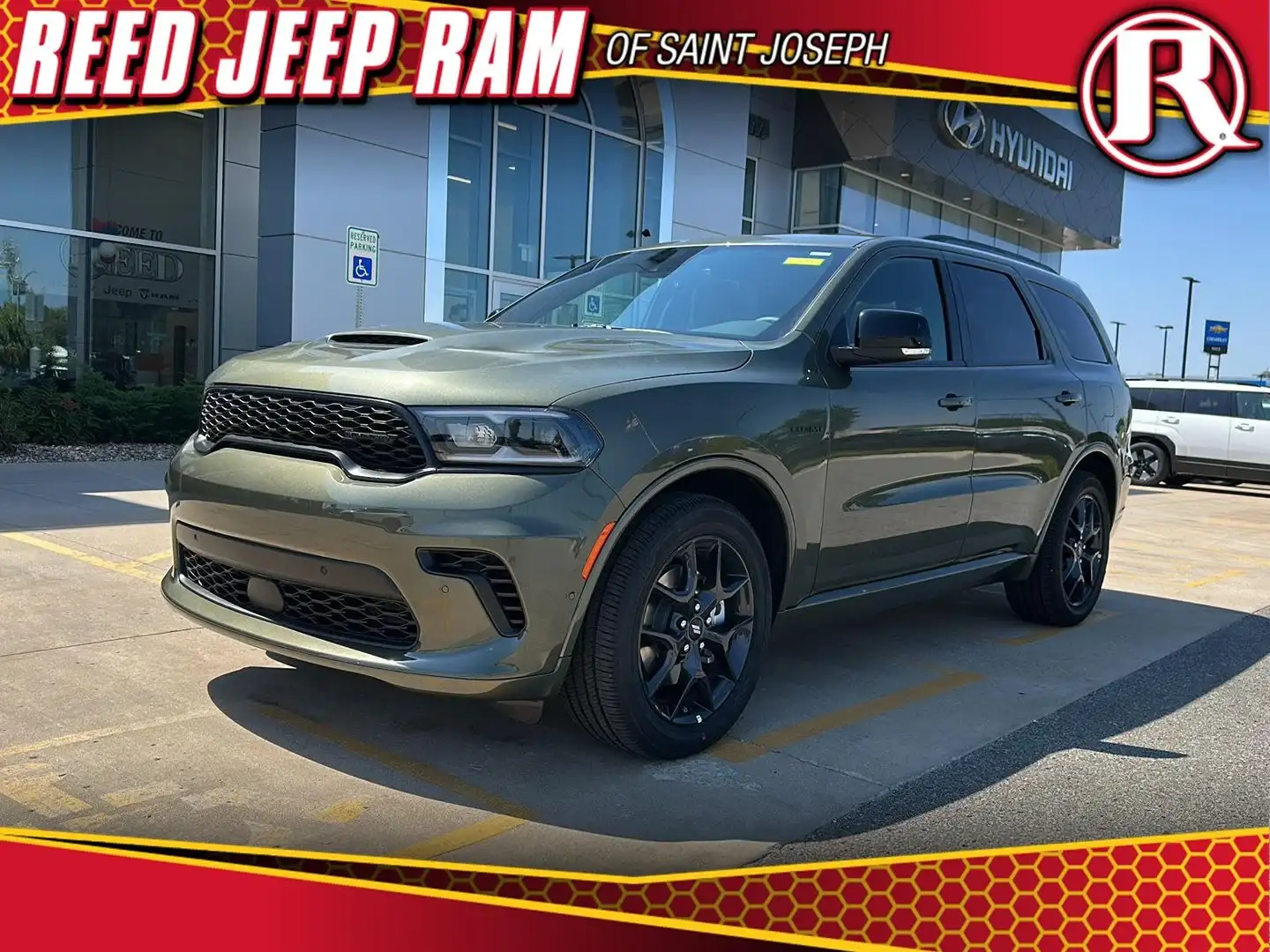 2027 Dodge Durango HEMI V8 GT AWD Plus's photo