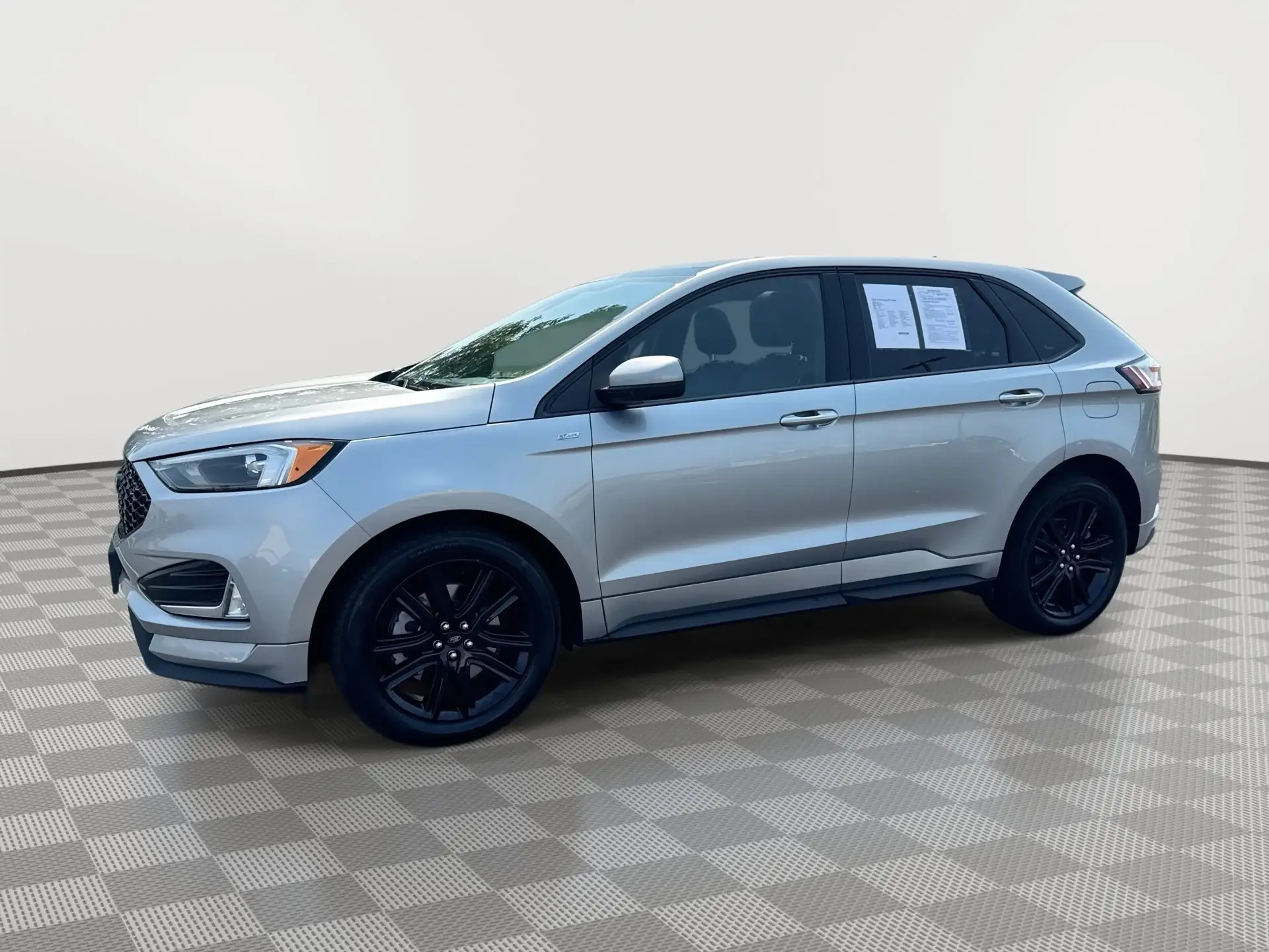 2024 Ford Edge ST-Line AWD photo 1