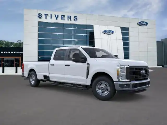 2026 Ford F-250 XL Crew Cab 8' Box's photo