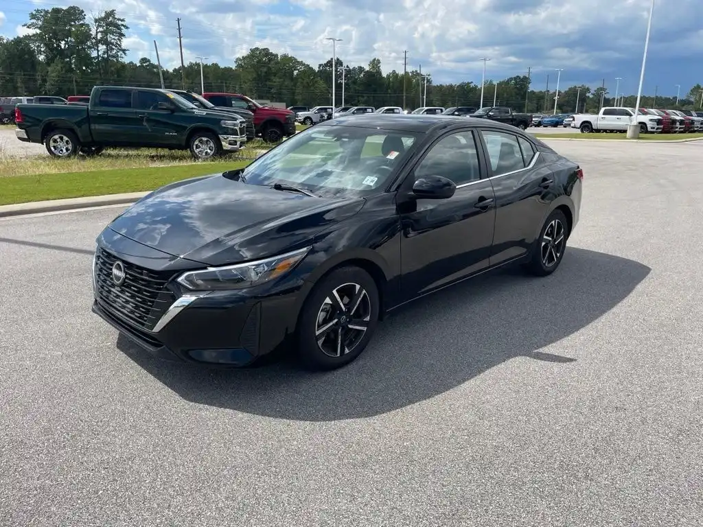 2025 Nissan Sentra SV CVT's photo