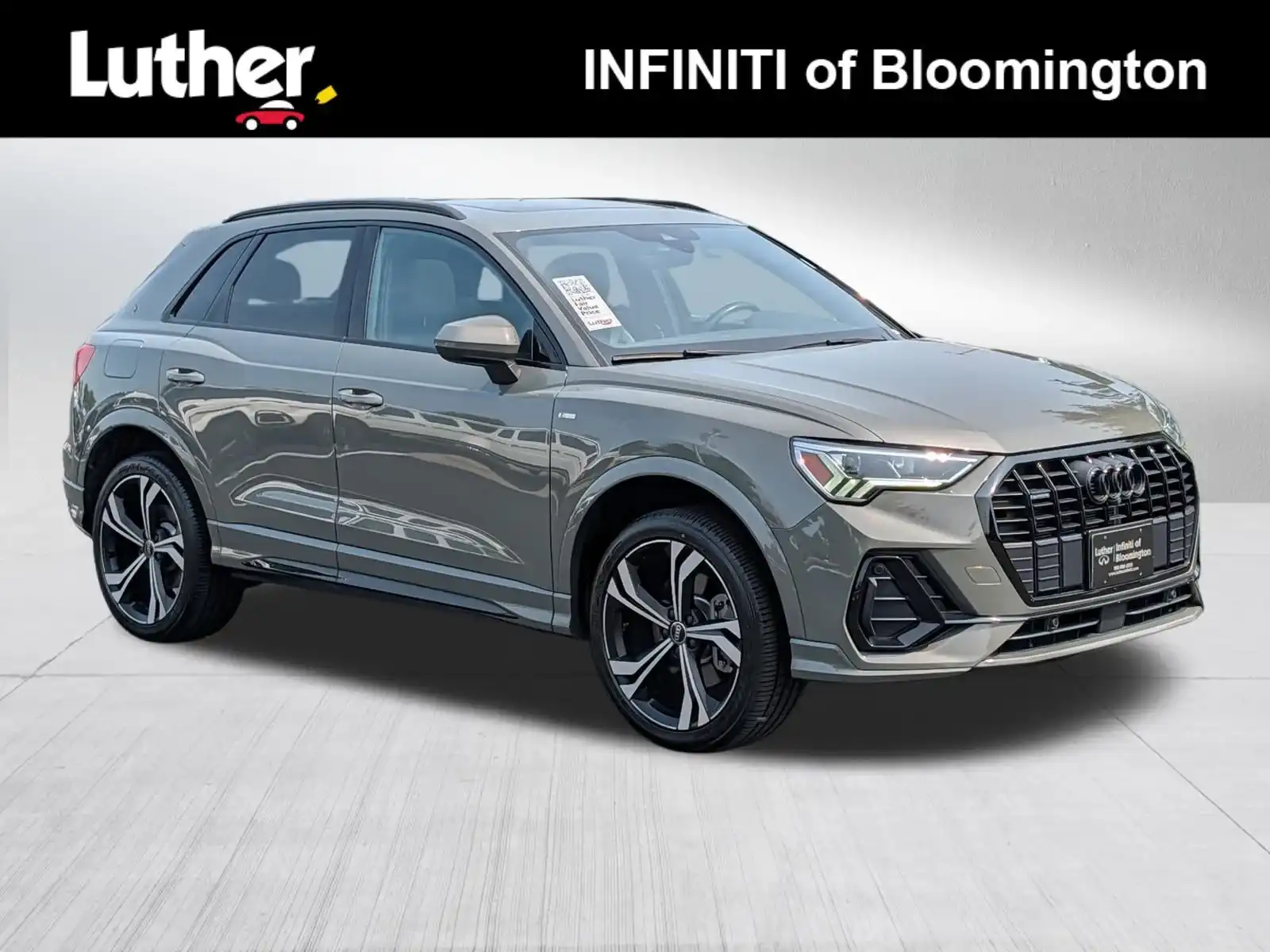 2023 Audi Q3 45 TFSI S Line Premium Plus quattro's photo