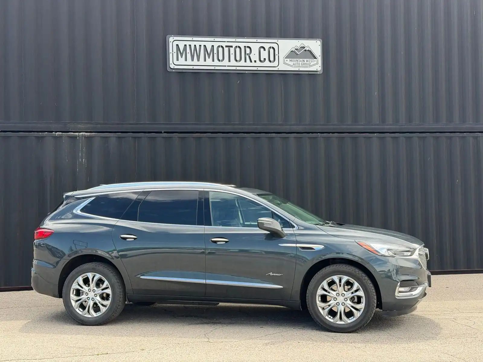 2020 Buick Enclave Avenir AWD's photo