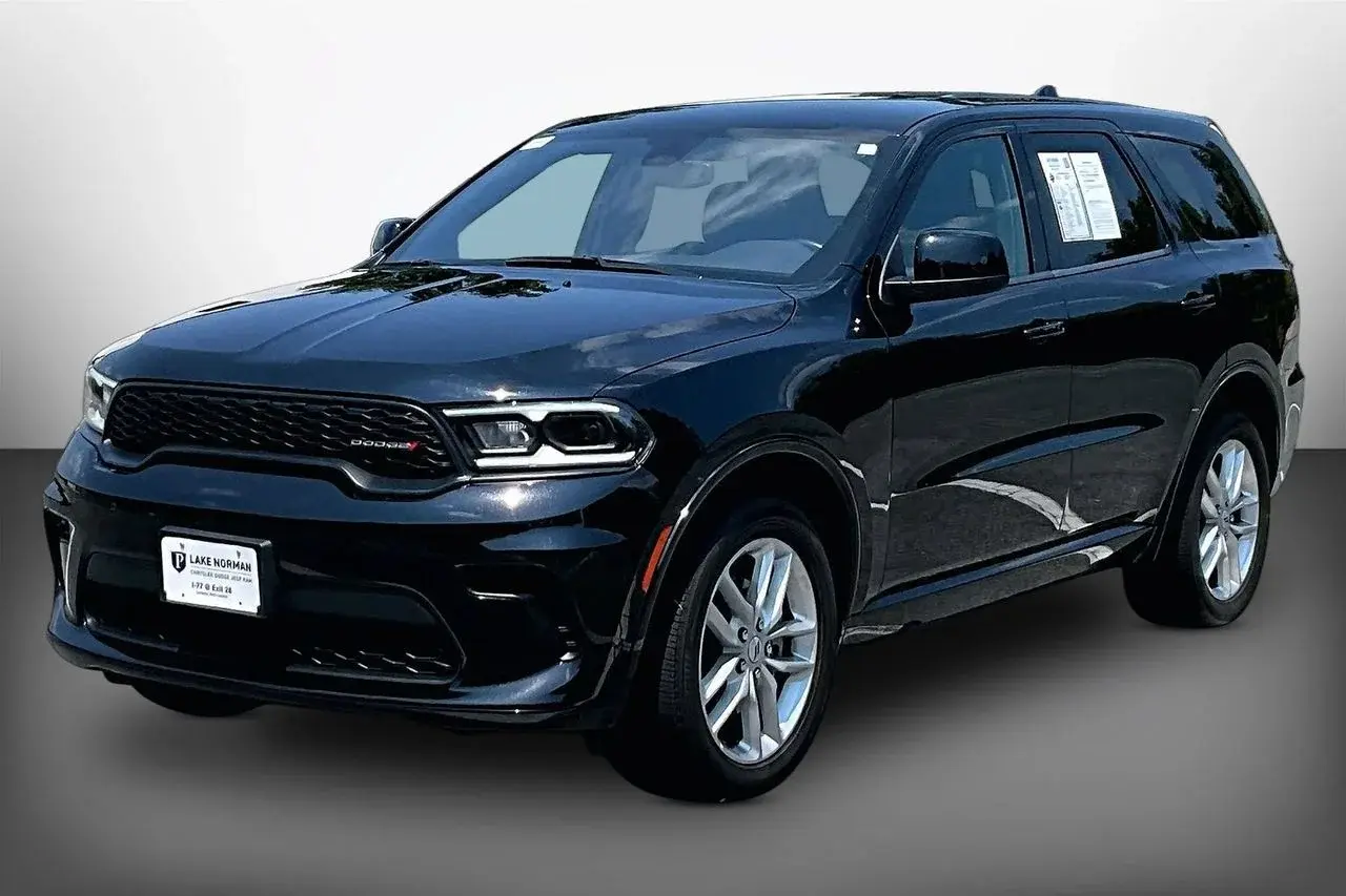 2025 Dodge Durango GT AWD photo 4