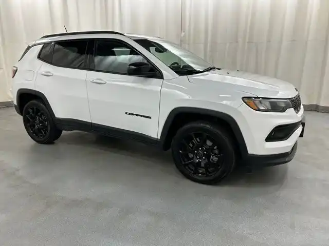 2025 Jeep Compass Latitude 4X4's photo