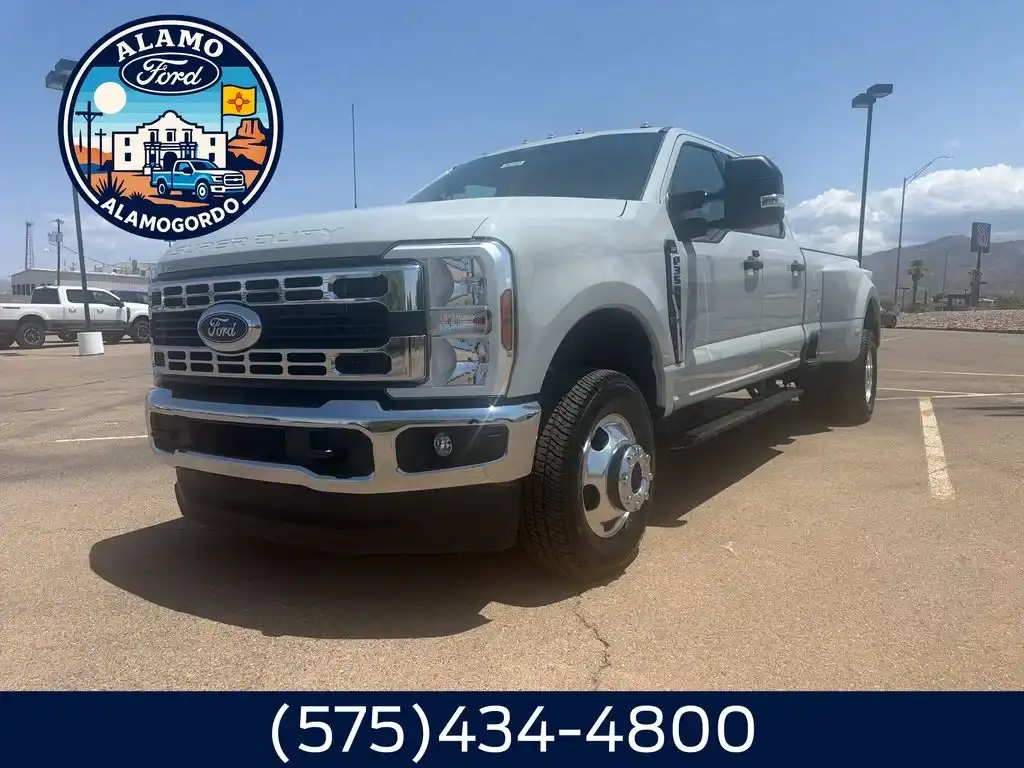 2026 Ford F-350 XLT 4x4 Crew Cab 8' Box DRW's photo