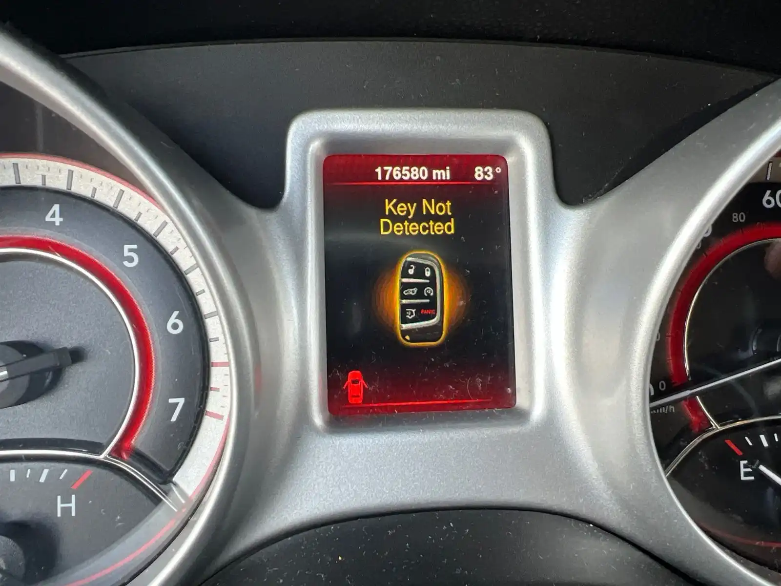 2014 Dodge Journey SXT FWD's photo