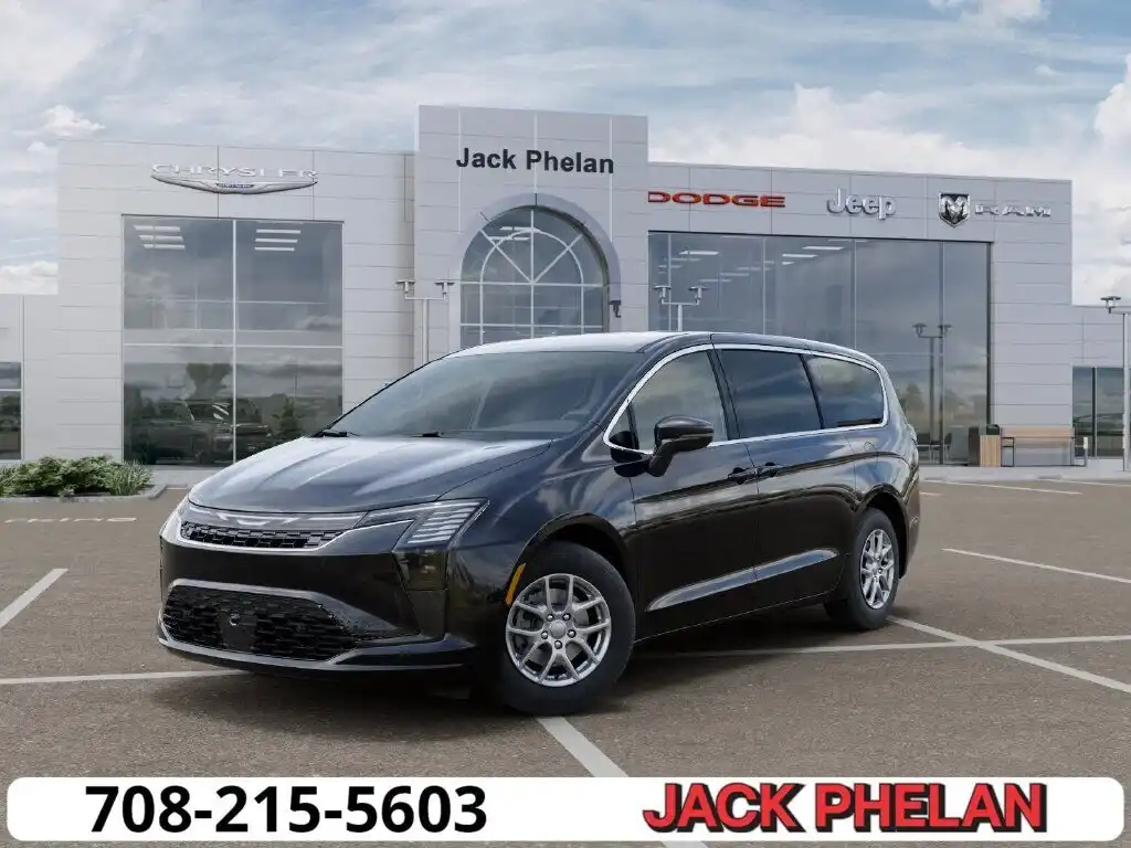2027 Chrysler Pacifica Select's photo