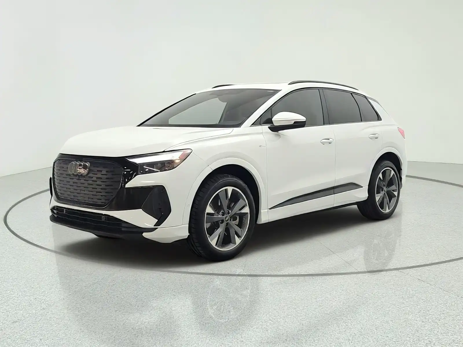 2023 Audi Q4 e-tron 50 Premium Plus quattro's photo