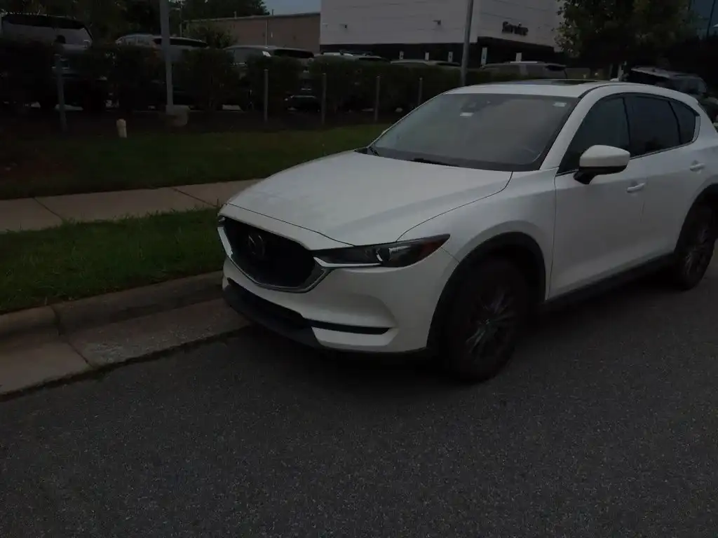 2019 Mazda CX-5 Touring Auto's photo