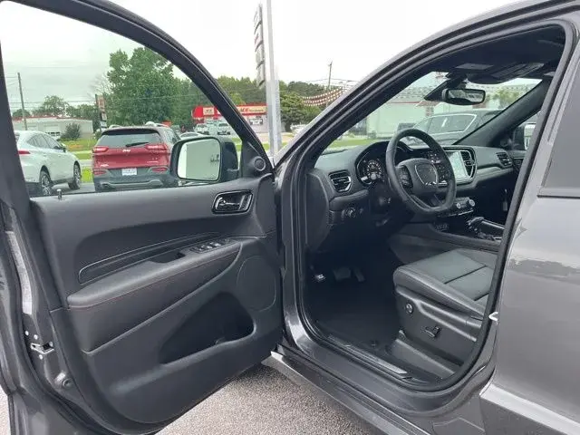 2026 Dodge Durango GT HEMI Plus V8 AWD photo 4