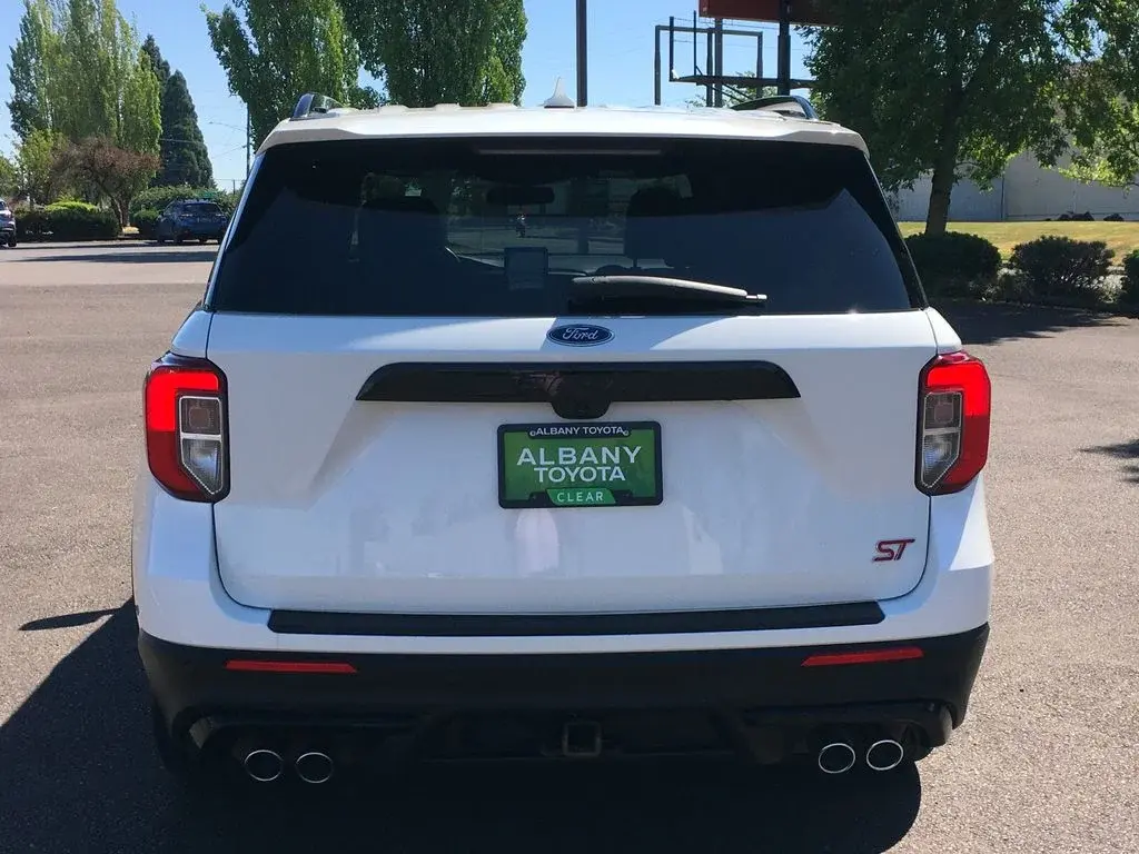 2020 Ford Explorer ST 4WD photo 5
