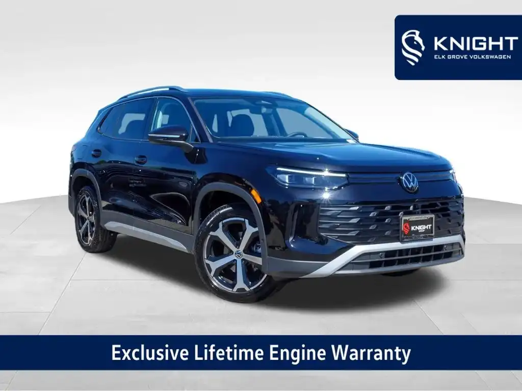 2026 Volkswagen Tiguan 2.0T SE's photo