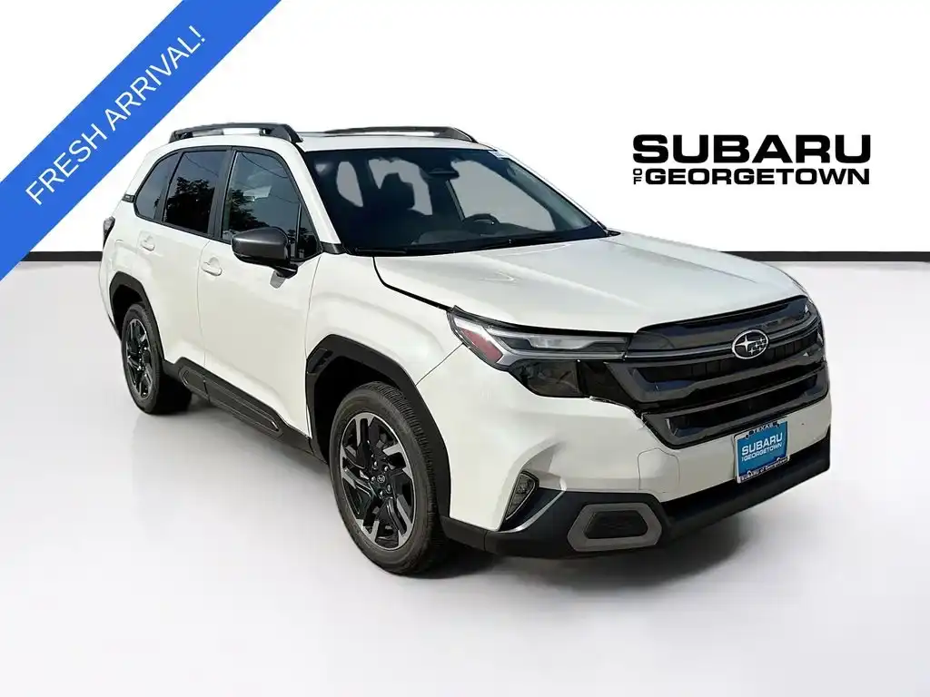 2025 Subaru Forester Limited's photo