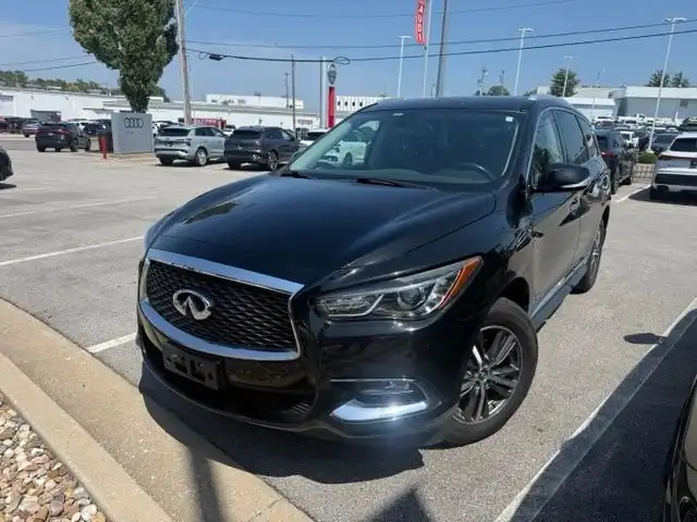 2017 INFINITI QX60 3.5 AWD's photo