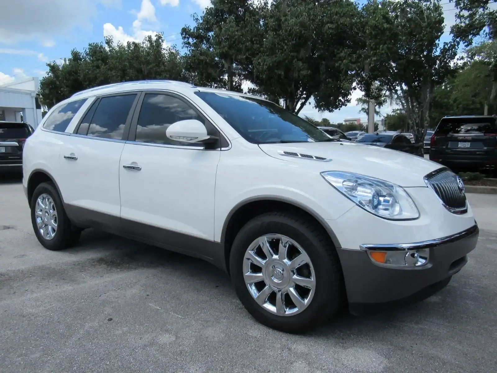 2012 Buick Enclave Leather's photo