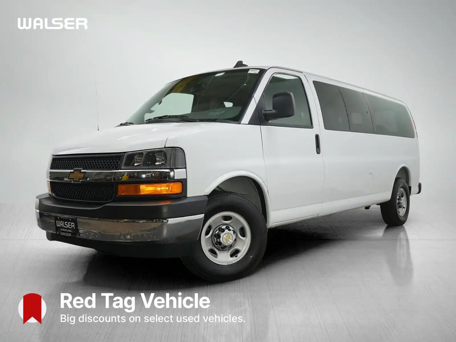 2025 Chevrolet Express 3500 LT Extended's photo