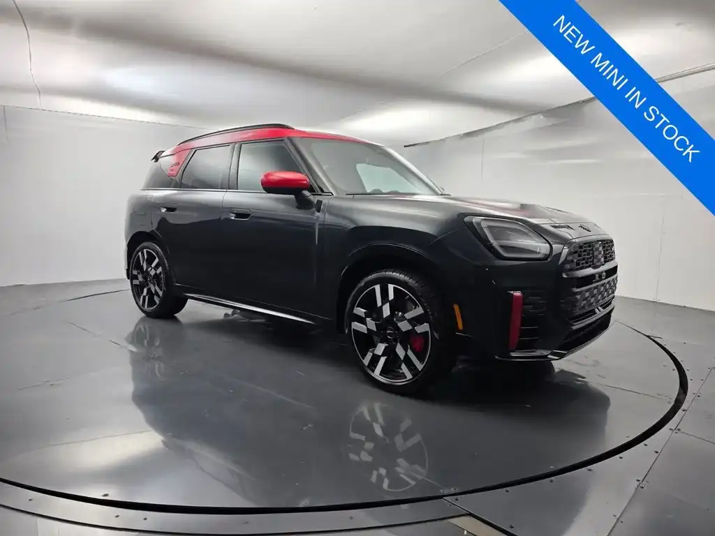 2027 MINI Countryman JCW ALL4's photo