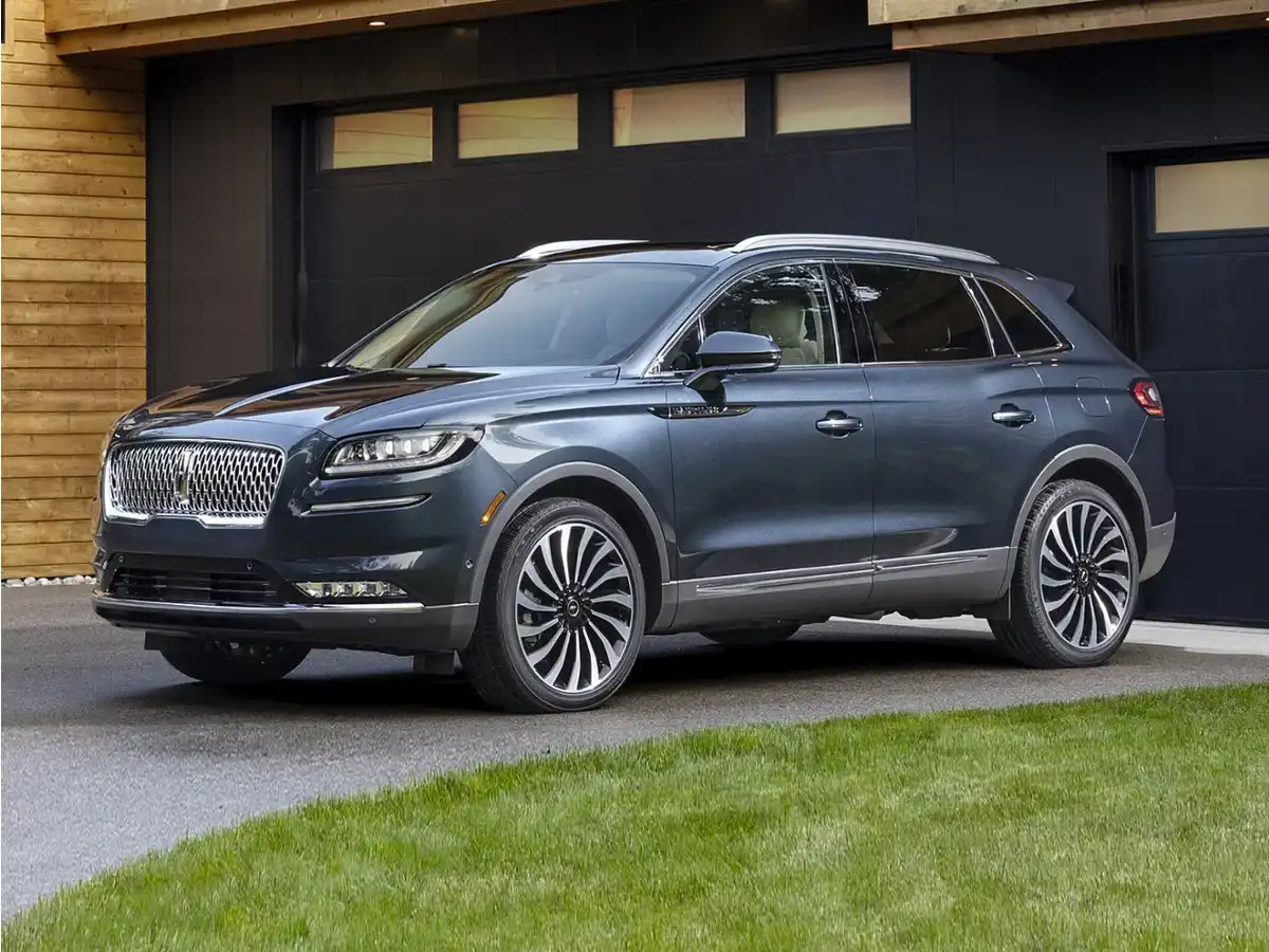 2023 Lincoln Nautilus Reserve AWD's photo