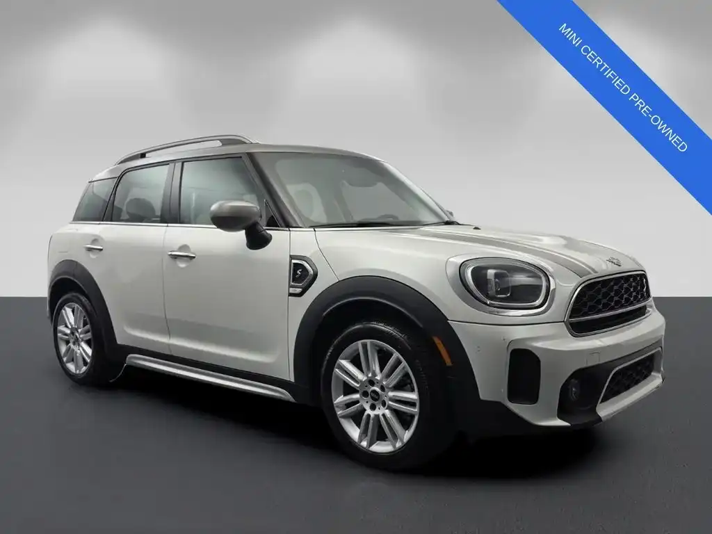 2024 MINI Countryman Cooper S's photo