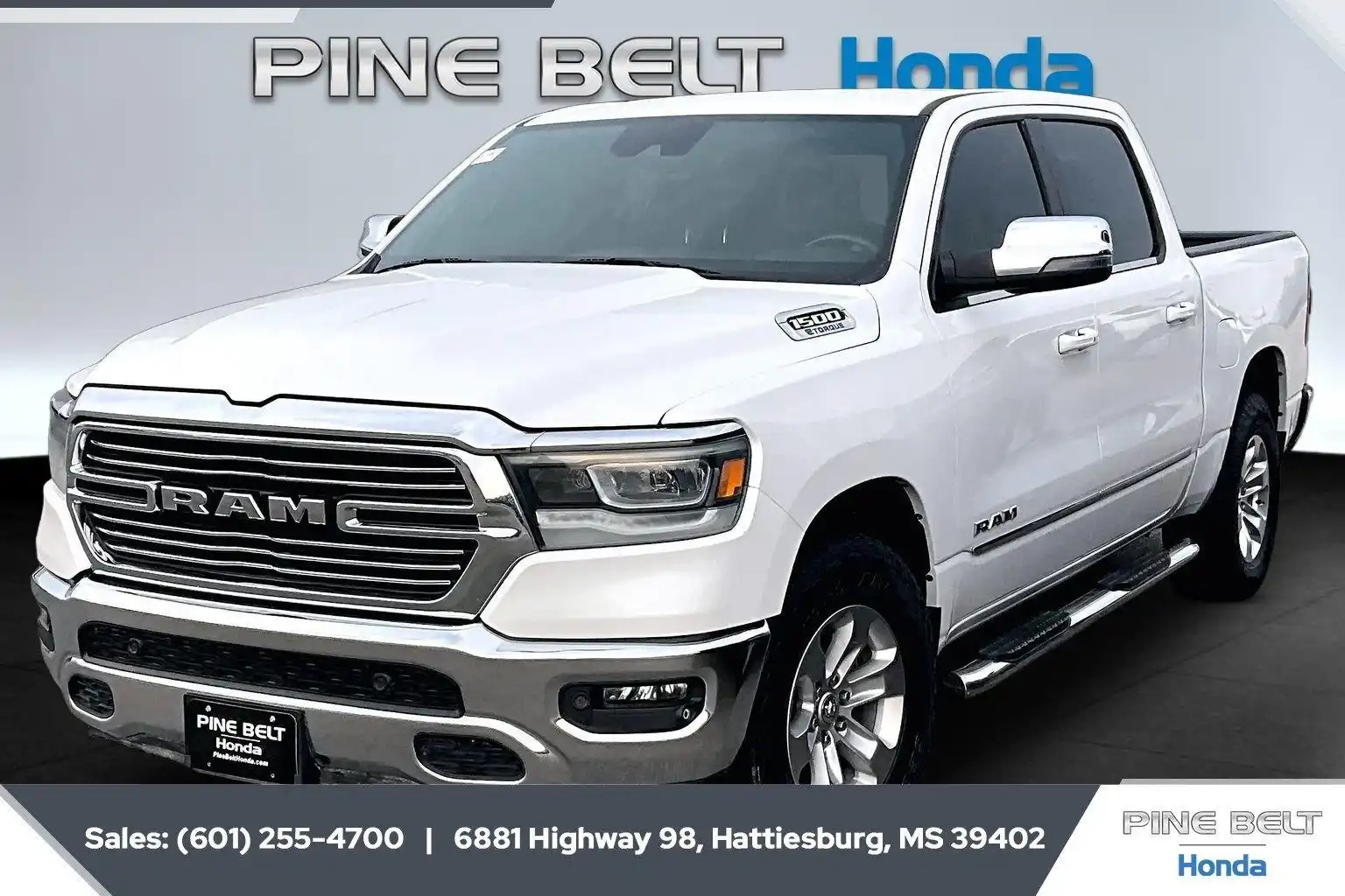 2023 RAM 1500 Laramie 4x4 Crew Cab 5'7's photo