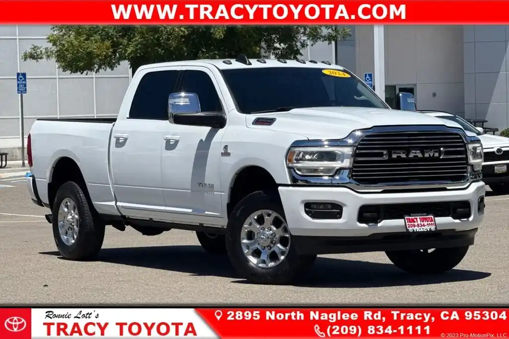 2024 RAM 3500 Laramie 4X4 Crew Cab SWB's photo
