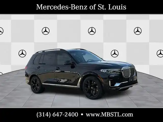 2021 BMW X7 xDrive40i's photo