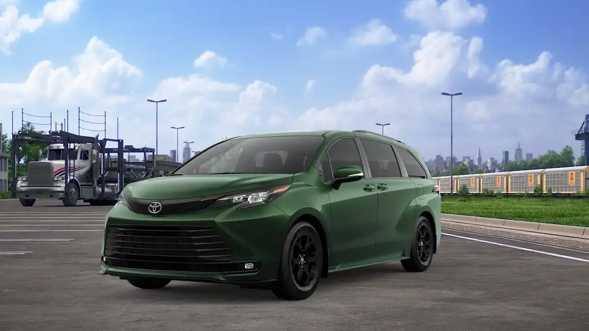2026 Toyota Sienna Woodland Edition Hybrid AWD's photo
