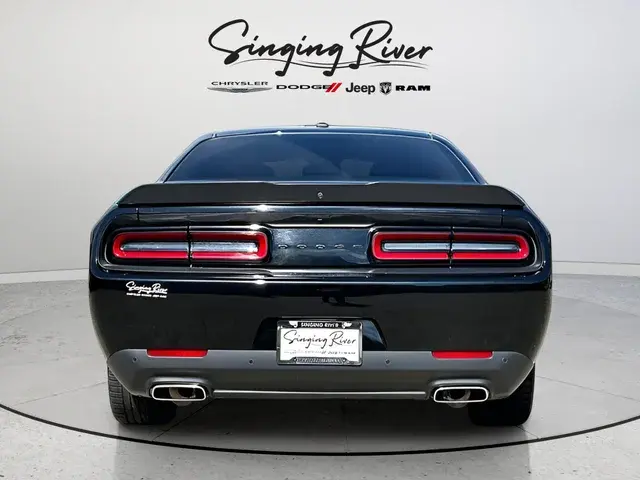 2023 Dodge Challenger GT Auto photo 5