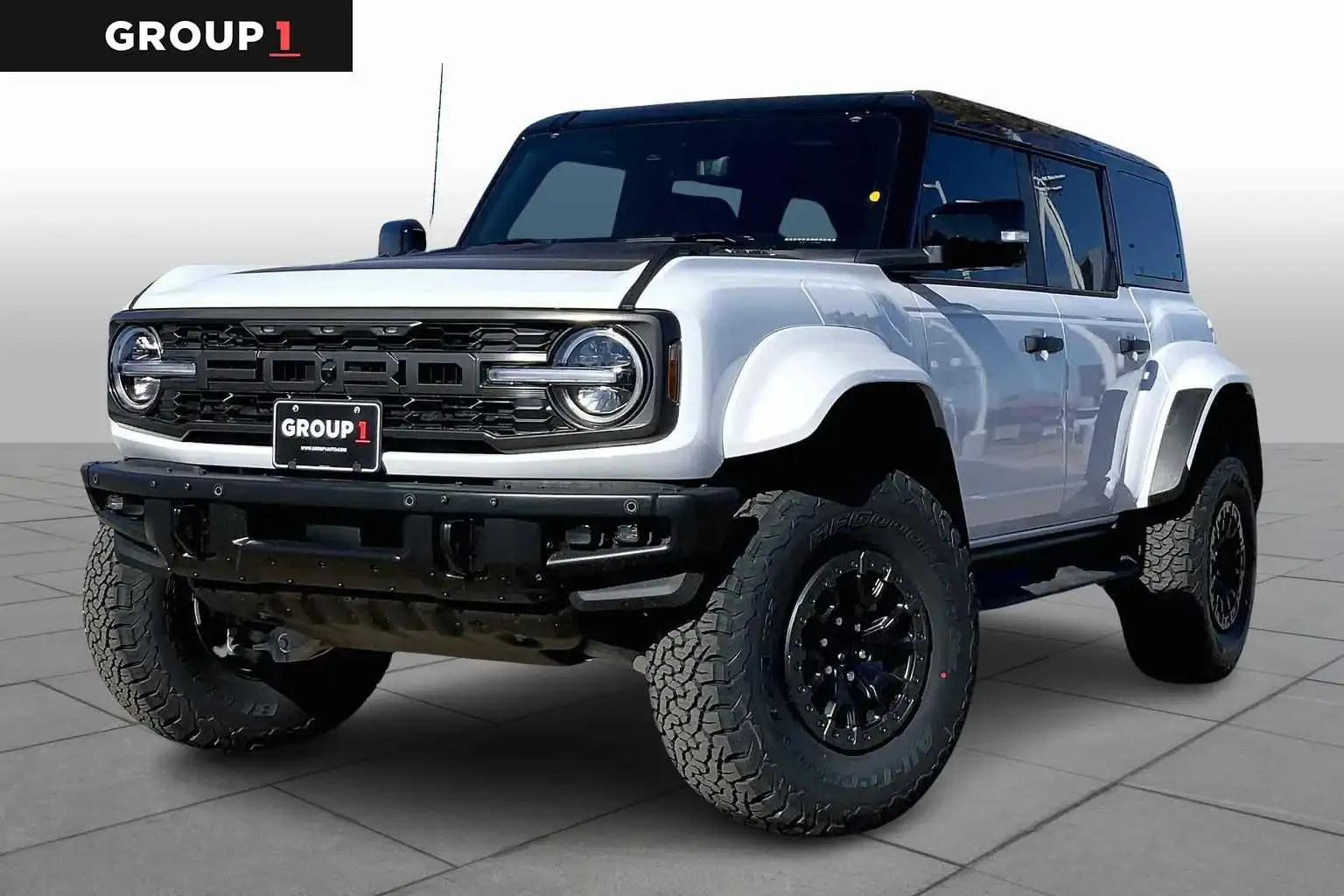 2025 Ford Bronco Raptor 4x4's photo
