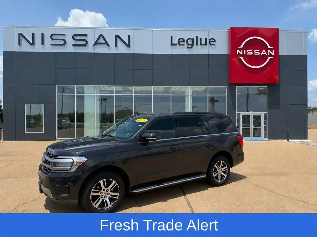 2023 Ford Expedition XLT 4x4's photo
