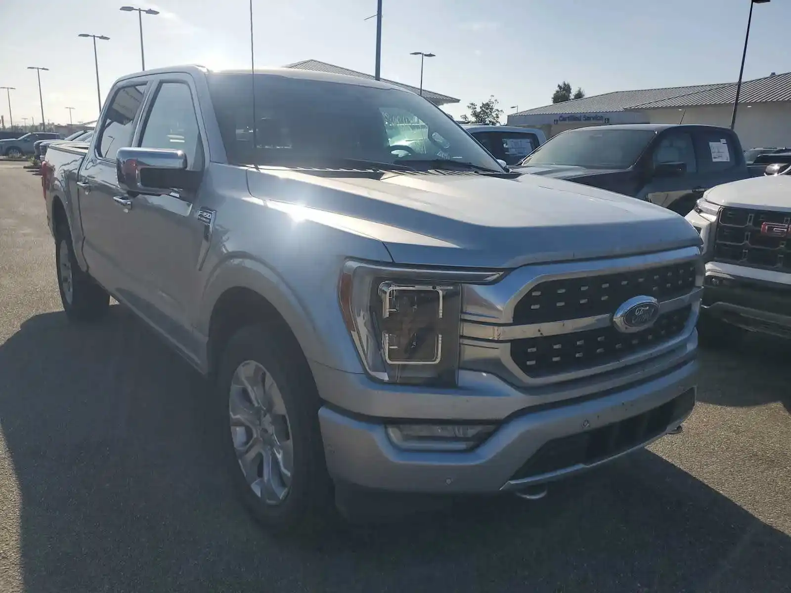2023 Ford F-150 Platinum 4WD SuperCrew 5-1/2' Box's photo