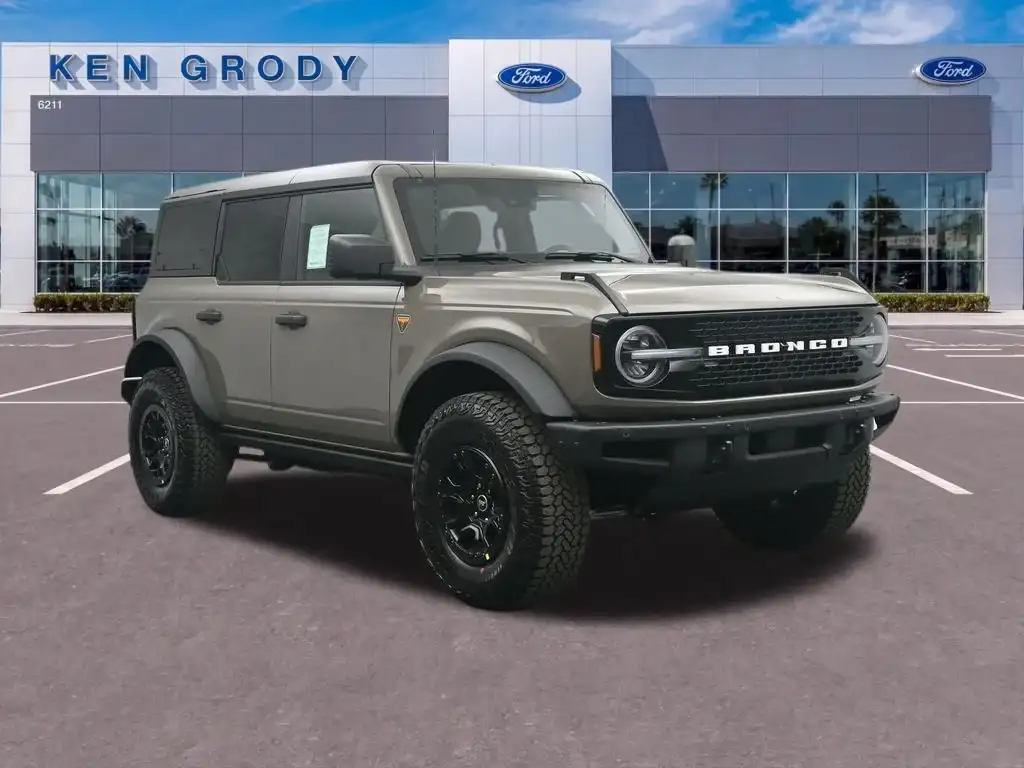 2026 Ford Bronco Badlands 4x4's photo