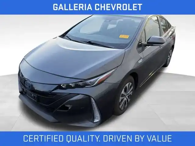 2022 Toyota Prius Prime LE's photo