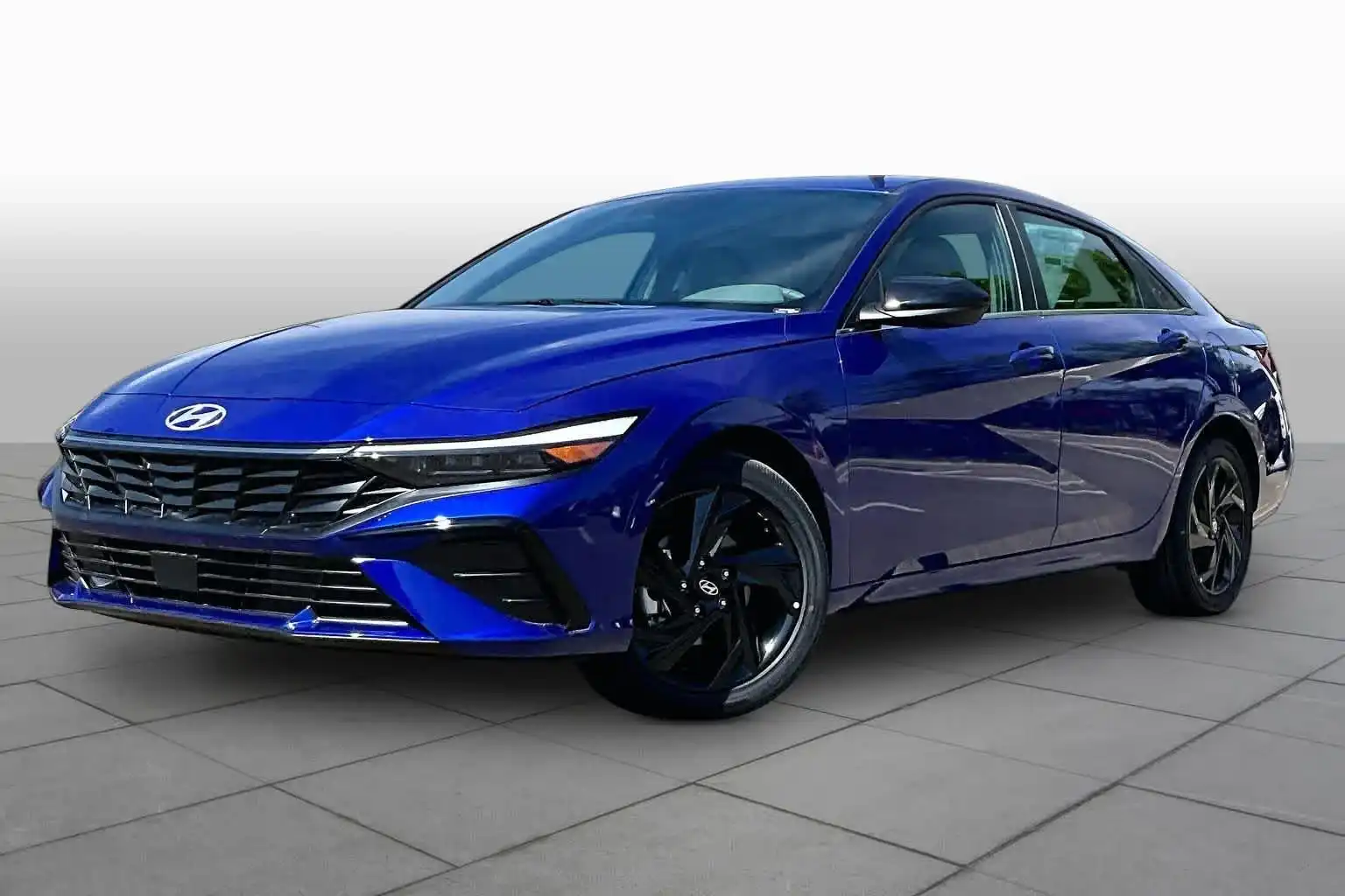 2026 Hyundai Elantra 2.0 SEL Sport Premium's photo