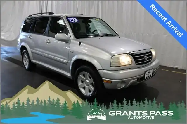 2003 Suzuki XL-7 Touring 4WD 5AT w/3rd Row Seat's photo