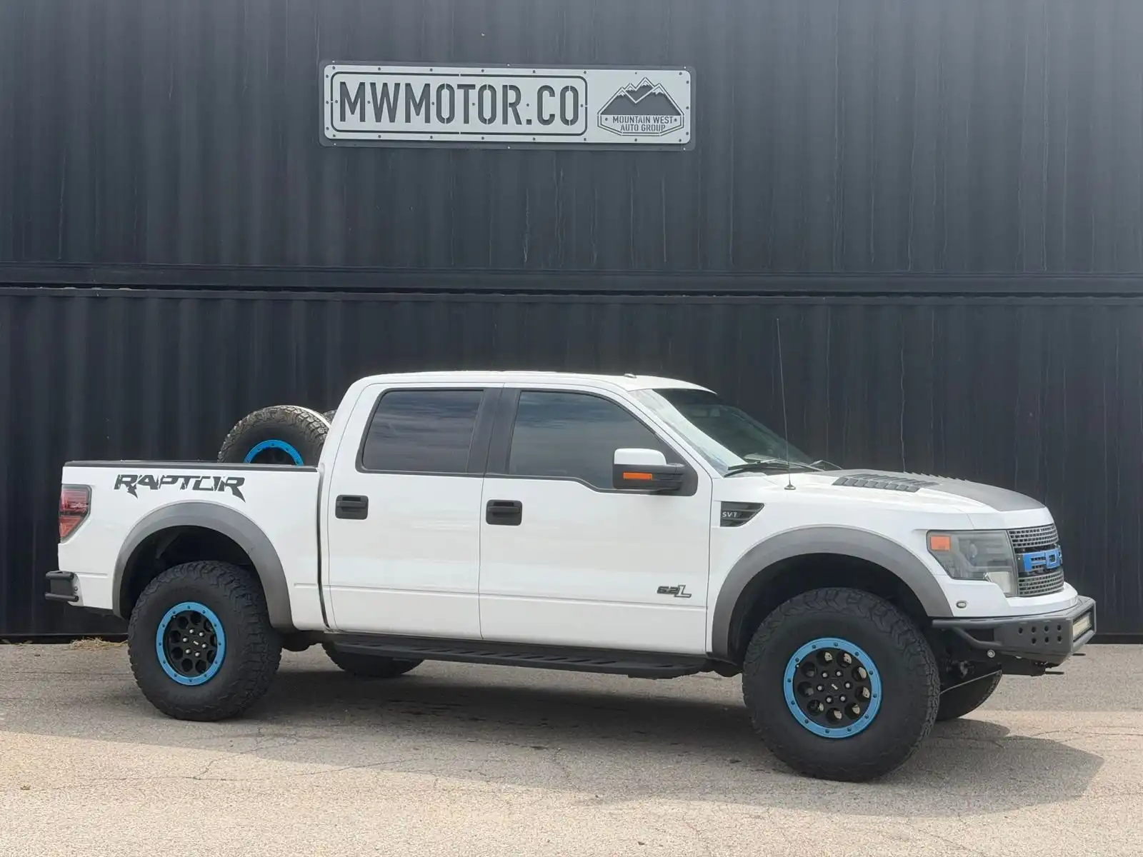 2013 Ford F-150 SVT Raptor 4x4 SuperCrew 145-in's photo